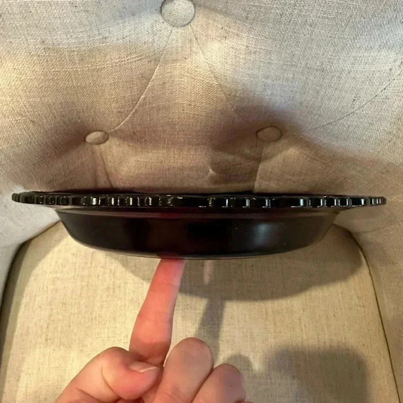 Vintage Avon Cape Cod Red Glass Pasta/Pie Dish EUC! - Picture 3 of 5